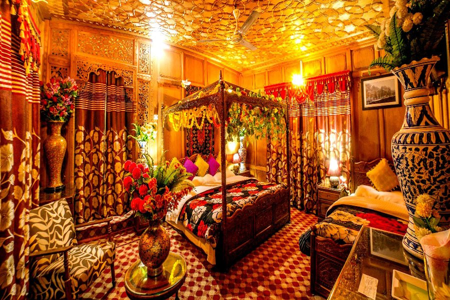 See Kashmir Travels - Gallery Image